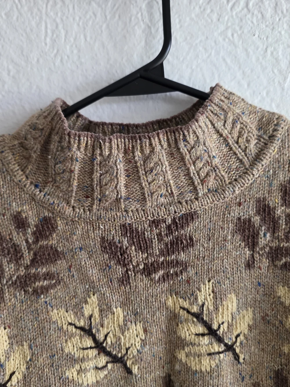 Eagles Eye Vintage Cozy Leaf Print Wool Blend Sweater in Beige and Brown